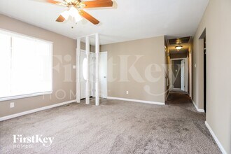 405 Albert Dr in Florissant, MO - Building Photo - Building Photo