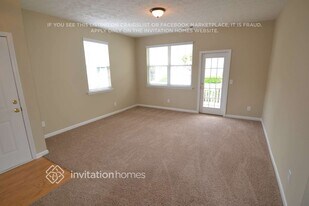 230 W Oaks Pl in Woodstock, GA - Building Photo