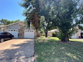 11444 Ptarmigan Dr in Austin, TX - Building Photo