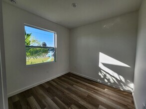 129-131 Hightower Ave S in Lehigh Acres, FL - Building Photo - Building Photo