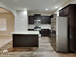 192 Parkview Pl Dr in Mcdonough, GA - Building Photo - Building Photo