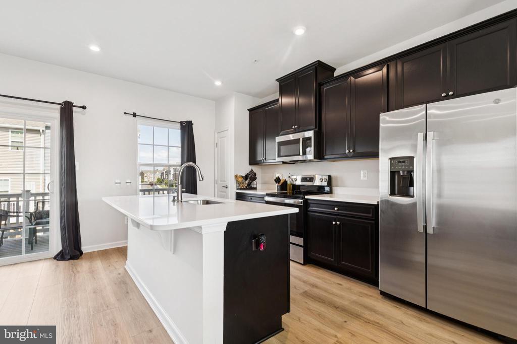 274 Dr Andrews Way in Indian Head, MD - Building Photo