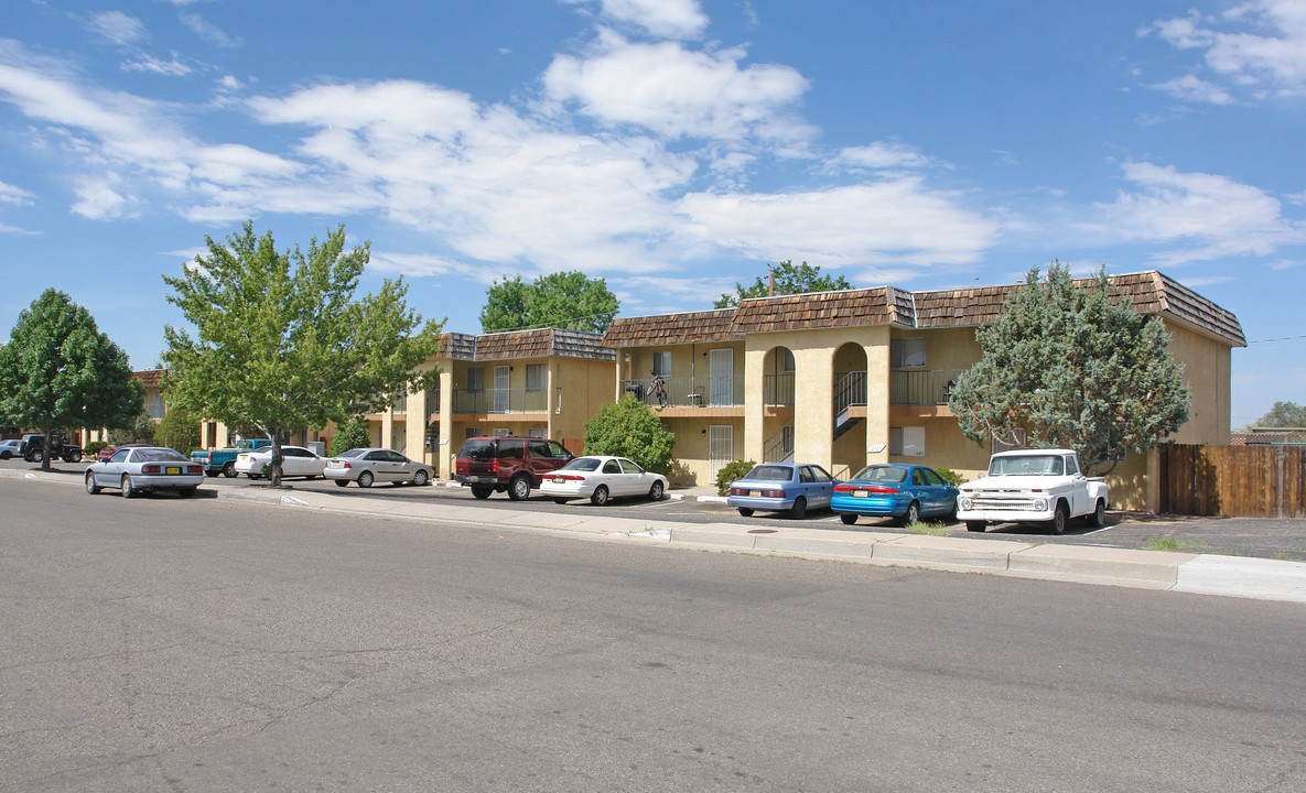 2913-2925 Muriel St NE in Albuquerque, NM - Foto de edificio