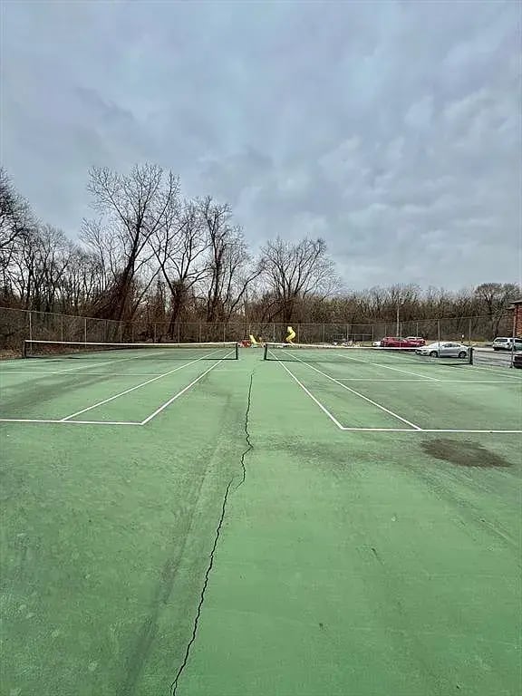 28 Bryon Rd in Boston College, MA - Foto de edificio - Building Photo