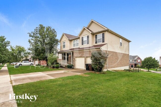 6119 Spring Lake Dr in Hamilton, OH - Building Photo - Building Photo