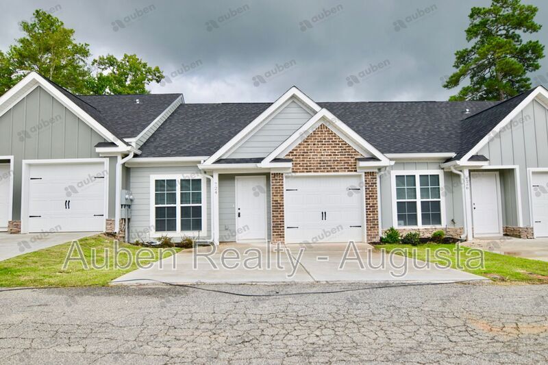 724 Leela Ct in Grovetown, GA - Building Photo