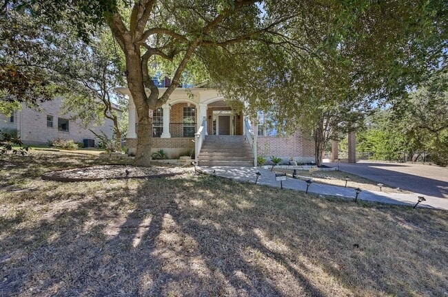 10011 Brightling Ln in Austin, TX - Building Photo - Building Photo