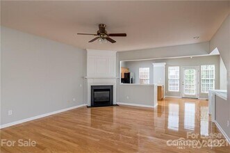 5537 Werburgh St in Charlotte, NC - Building Photo - Building Photo