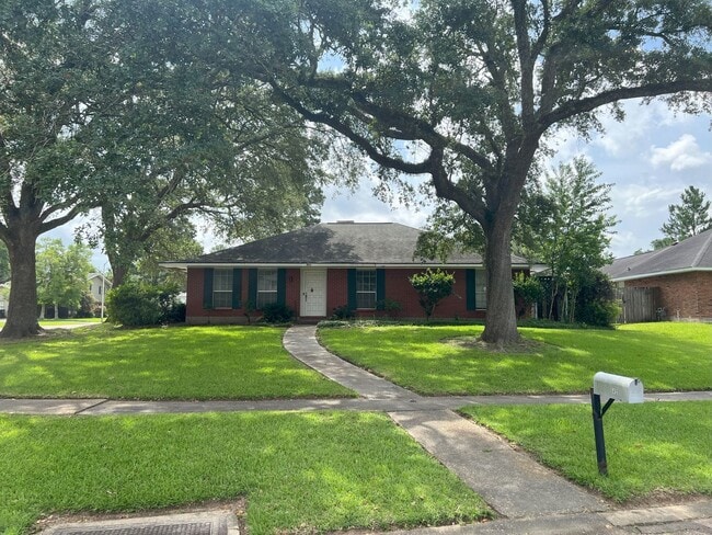 property at 642 Barrosa Way