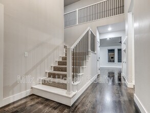 8225 Jenny Ln in Edmond, OK - Building Photo - Building Photo