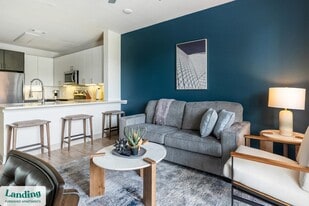 1852 E Northside Dr in Fort Worth, TX - Building Photo