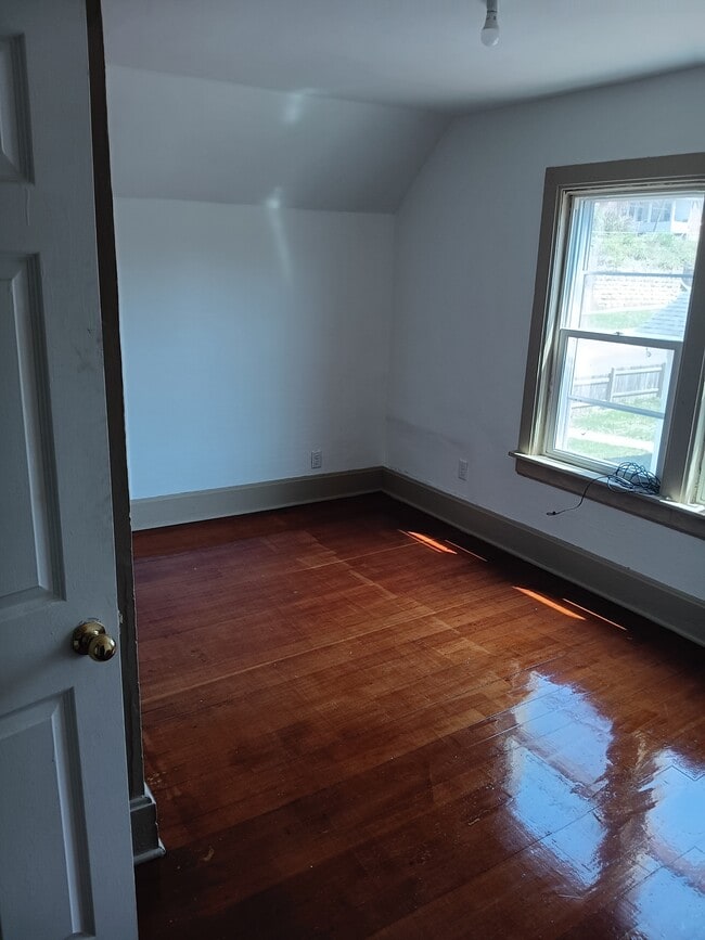 1014 Bush St, Unit #2