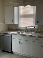 789 Saratoga St, Unit 3 in Boston, MA - Building Photo - Building Photo