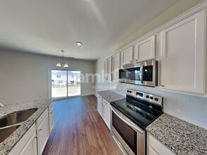 2573 Highwood Blvd in Smyrna, TN - Building Photo - Building Photo