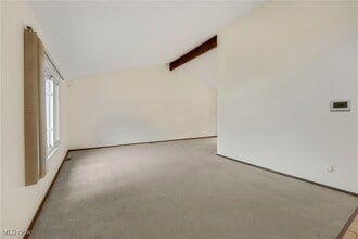 31698 Sedgefield Oval in Solon, OH - Building Photo - Building Photo