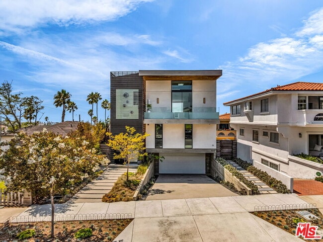 property at 703 N Lucia Ave
