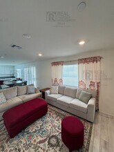 29555 Copper Hill Ct in Winchester, CA - Building Photo - Building Photo