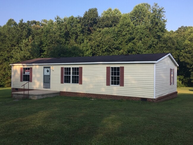 476 Sharp St in Woodruff, SC - Building Photo - Building Photo