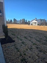 7020 Eclipse Trl in Whitsett, NC - Building Photo - Building Photo