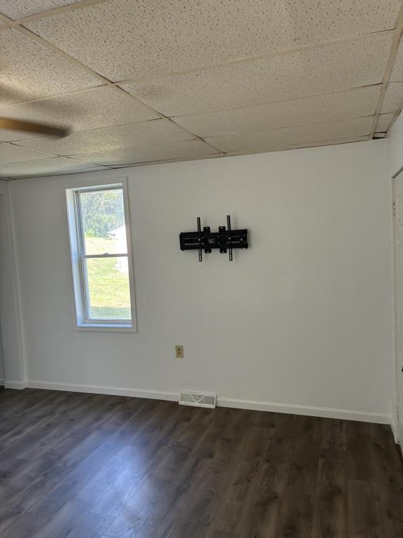 719 Stella St in Jeannette, PA - Building Photo - Building Photo