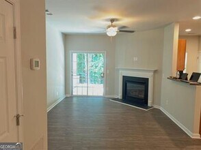 3333 Thornbridge Dr in Powder Springs, GA - Building Photo - Building Photo