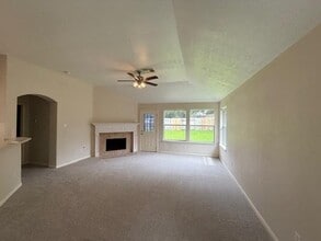 6022 Mettler Ln in Richmond, TX - Building Photo - Building Photo
