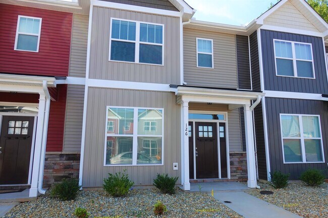 128 Creekland Wy in Taylors, SC - Building Photo - Building Photo