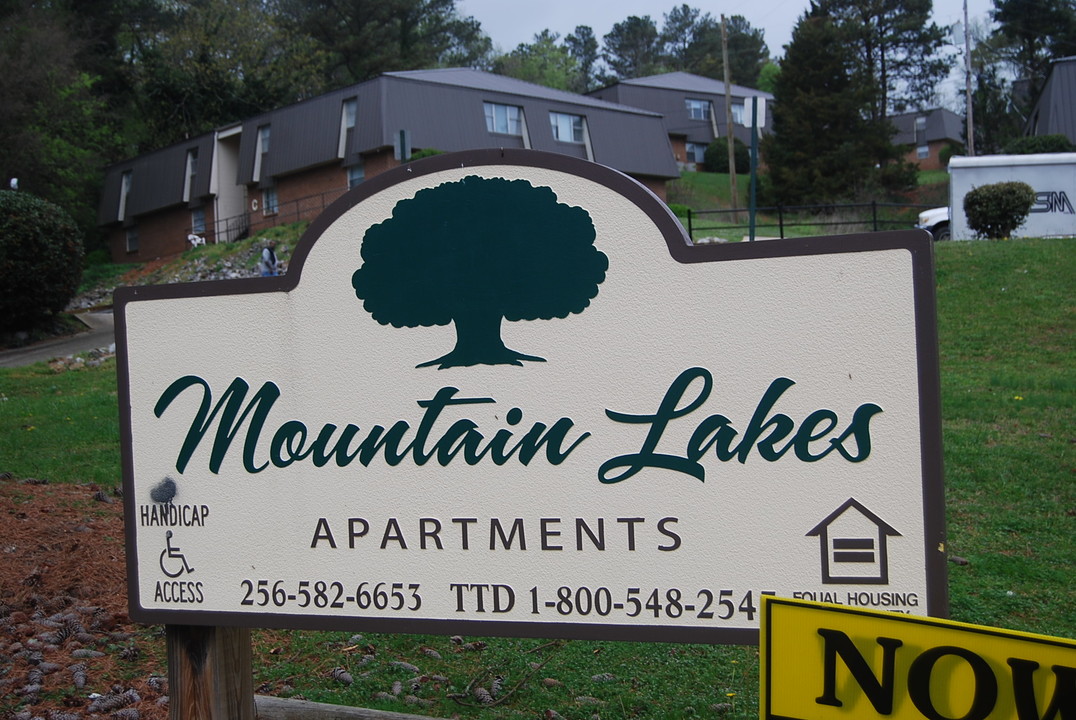 Mountain Lakes in Guntersville, AL - Foto de edificio