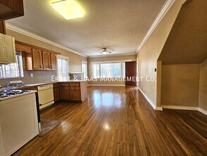 107 Belmont Ave in Long Beach, CA - Building Photo - Building Photo