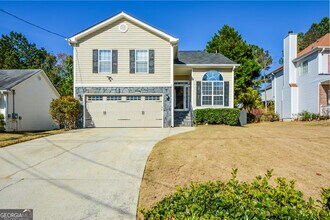 4209 Reeshemah St in College Park, GA - Building Photo - Building Photo