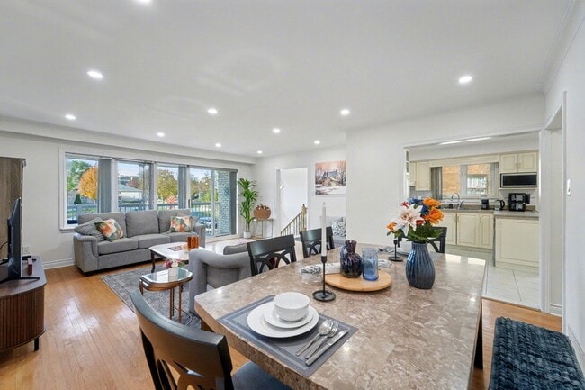 property at 21 Tillplain Rd