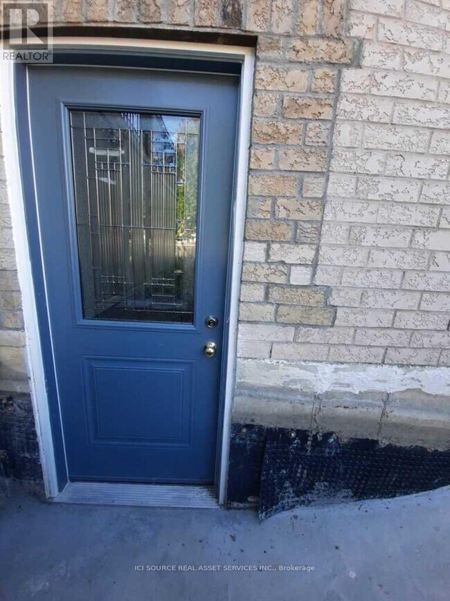 8 Headford Ave in Richmond Hill, ON - Building Photo - Building Photo