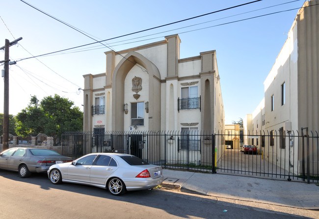 846 W 42nd Pl in Los Angeles, CA - Building Photo - Building Photo