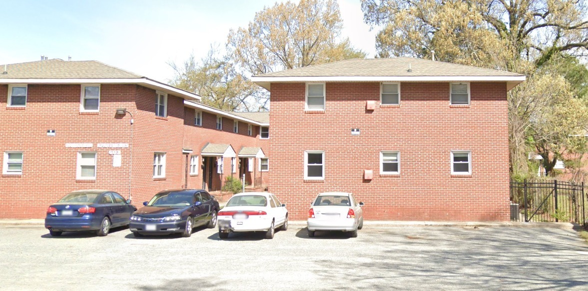 Parkview Apartments in Newport News, VA - Building Photo