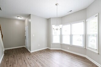 309 Wax Myrtle Ct in Cary, NC - Building Photo - Building Photo