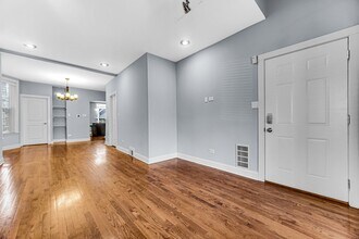 3652 N Richmond St in Chicago, IL - Building Photo - Building Photo