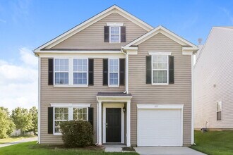 803 Chastain Ave in Concord, NC - Building Photo - Building Photo