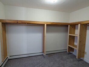 2 Jackson Ave, Unit 3 in Rutland, VT - Foto de edificio - Building Photo
