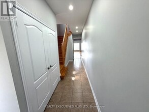 88 Banbridge Cres in Brampton, ON - Building Photo - Building Photo