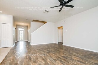 2417 Dakota Rock Dr in Ruskin, FL - Building Photo - Building Photo