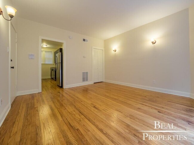 4038 N Ashland Ave in Chicago, IL - Building Photo - Building Photo