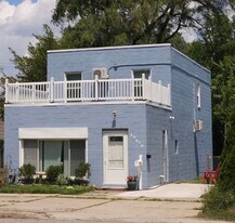 29518 Joy Rd in Livonia, MI - Building Photo