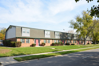 Heritage Knoll in Kettering, OH - Building Photo - Building Photo