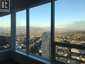 6636 Dunblane Ave in Burnaby, BC - Building Photo - Building Photo