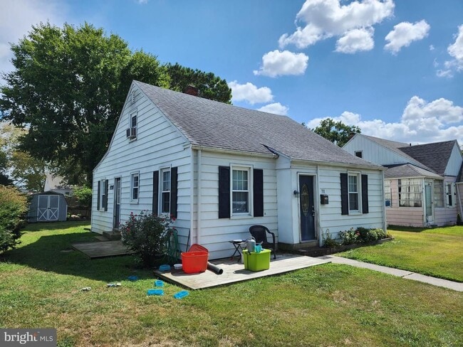 property at 711 Washington Ave