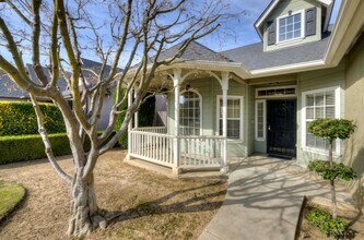 139 Athens Ave in Clovis, CA - Building Photo - Building Photo