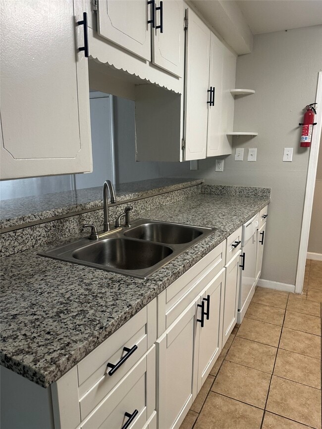 property at 3208 Scotch Moss Ln