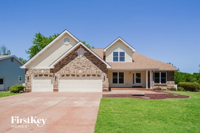 property at 598 Woodchuck Ln