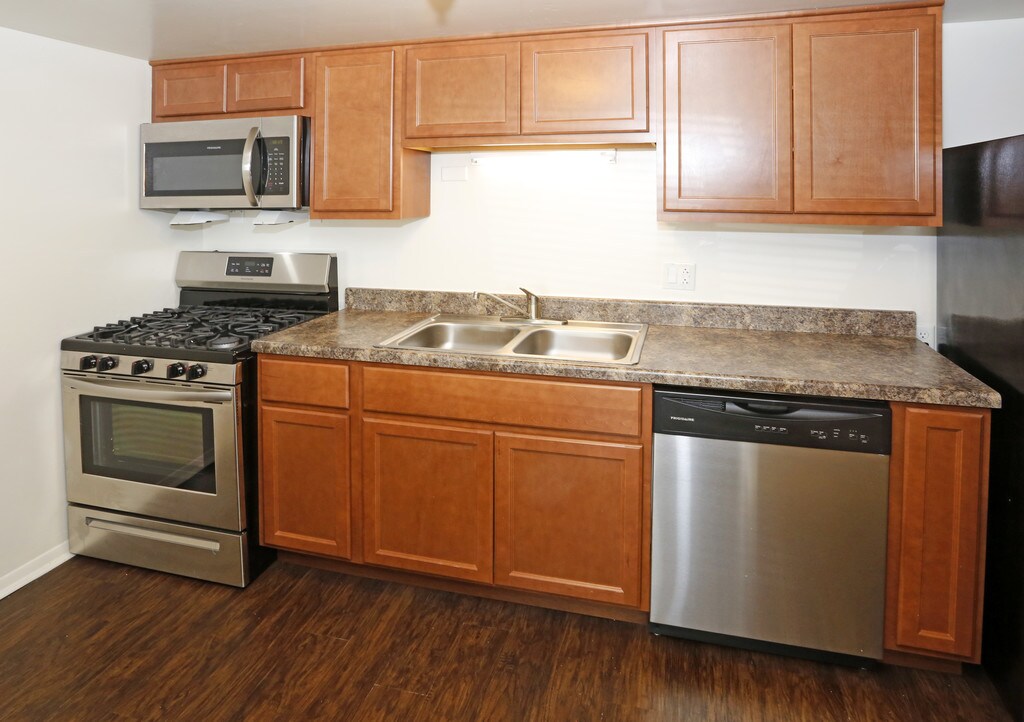 The Birches Apartments in Joliet, IL