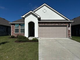 5968 Pier Park Ave in Slidell, LA - Building Photo